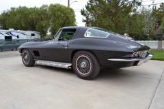 1967-Vette-427-435-black-020