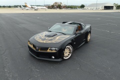 KM-7T7-TA-white-letters-1